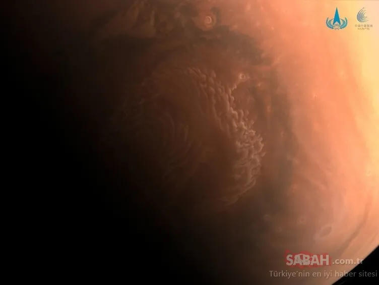 NASA Mars'tan yeni görüntü paylaştı! Buzlu kum tepeleri böyle görüntülendi