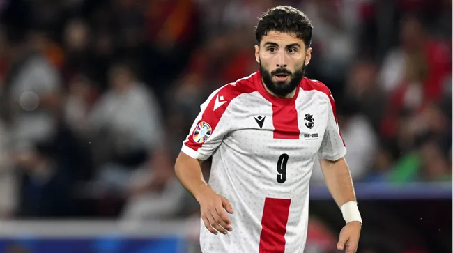 son-dakika-besiktas-transfer-haberleri-serdal-adali-kesenin-agzini-acti-besiktas-kanat-transferlerini-pes-pese-1756367492736.jpg