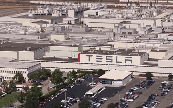 Elon Musk'ın koronavirüs tedbirlerine rağmen açtığı Tesla fabrikasında vaka krizi - 2