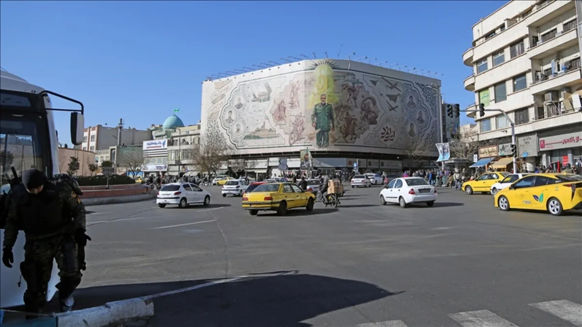 İran: Yabancı istihbarat servisleri ülkede kargaşa çıkarmaları için provokatörlere özel bütçe belirledi İran: Yabancı istihbarat servisleri ülkede kargaşa çıkarmaları için provokatörlere özel bütçe belirledi