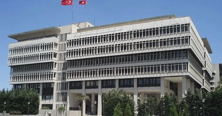 Soyer’den batık kurtarma operasyonu