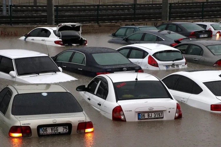 Ankara’yı yağmur vurdu