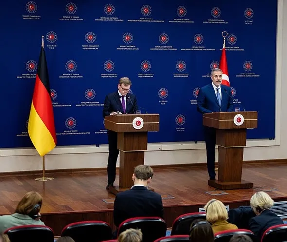 almanya-disisleri-bakani-safe-mekanizmasi-turkiyeyi-de-kapsamali-1764334411031.jpg Almanya Dışişleri Bakanı: “SAFE mekanizması Türkiye’yi de kapsamalı”
