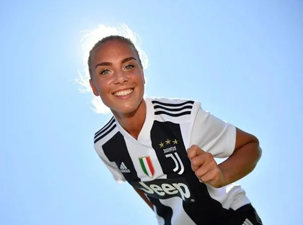 Juventus'tan Ronaldo'yu unutturan transfer: Petronella Ekroth
