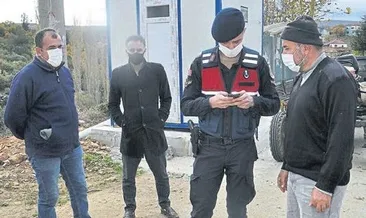 Keçileri ararken mahsur kaldılar