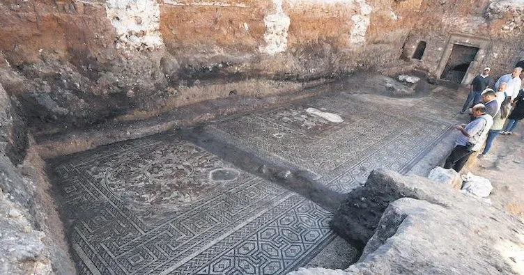 Suriye’de 1600 yıllık Roma mozaiği bulundu