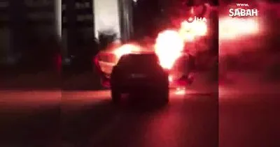Filistinlilere saldırıları protesto etmek için İsrail Konsolosluğu önünde arabalarını ateşe verdiler | Video