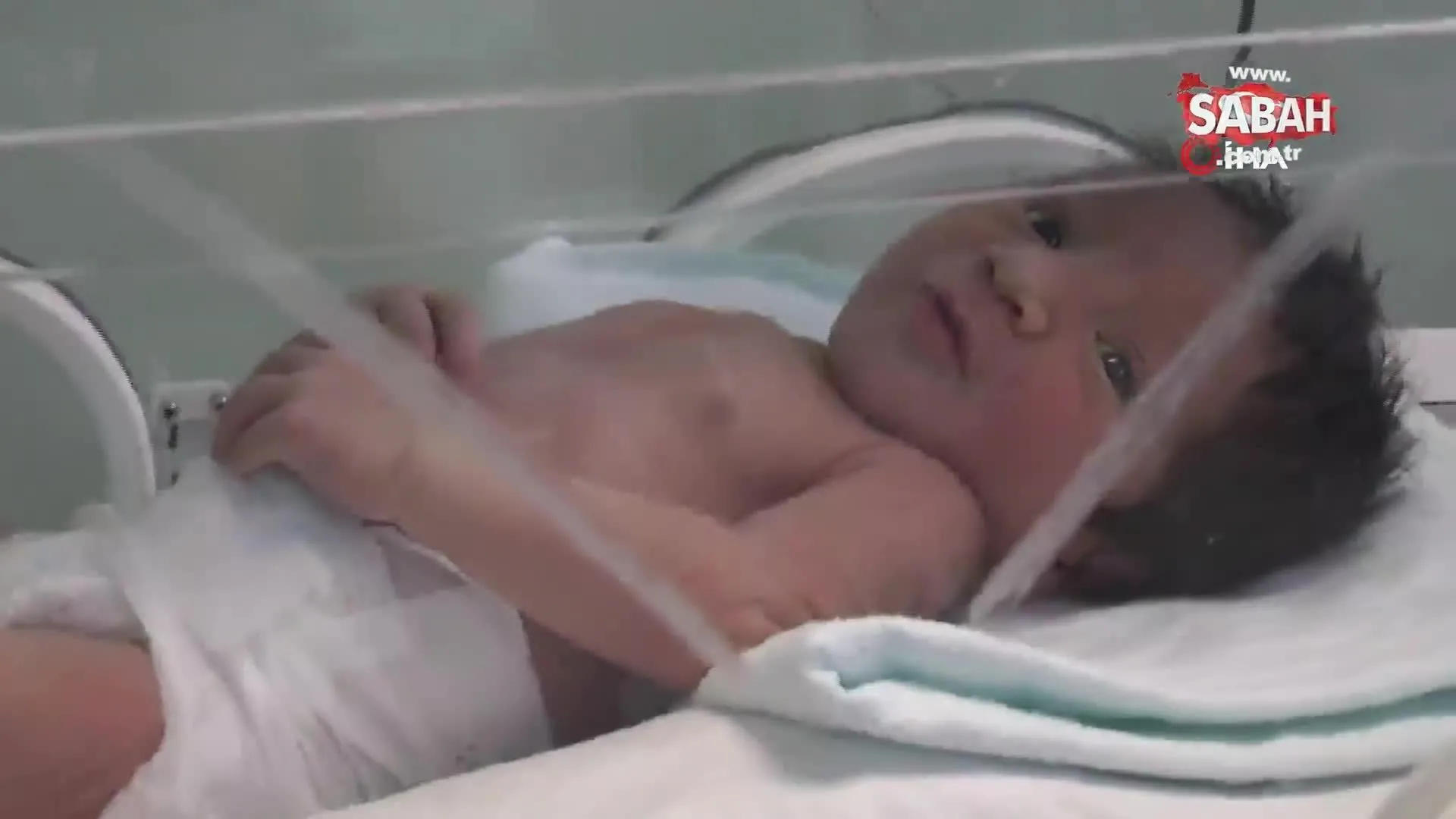 bebegi diri diri mezara gomen anne ve anneanne serbest kaldi video videosunu izle son dakika haberleri