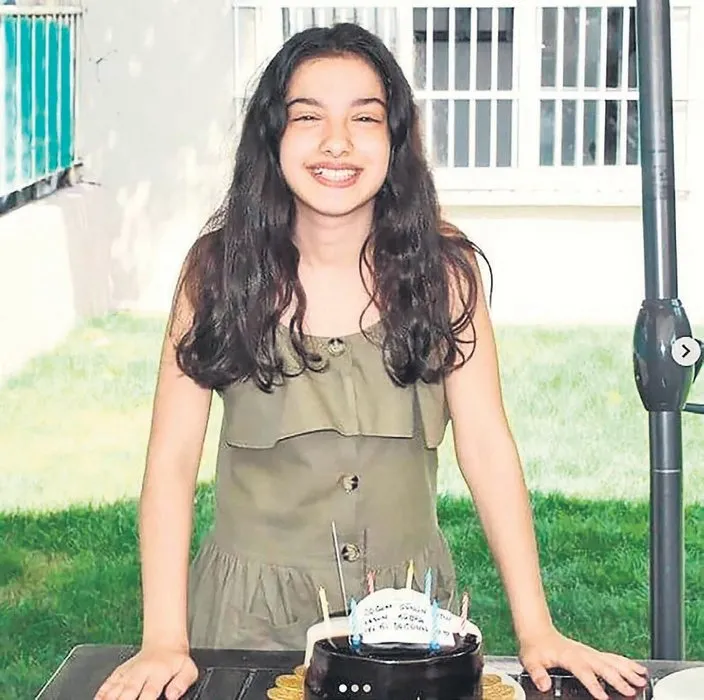Özge Özpirinçci’ye güvendik, dolandırıldık Oyuncu Kübra Süzgün’ün babası GÜNAYDIN’a konuştu!