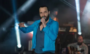 Şarkıcı Berkay Şahin’in başı dertte! Takipçisine attığı mesaj nedeniyle 4 yıl 4 aya kadar hapsi isteniyor...