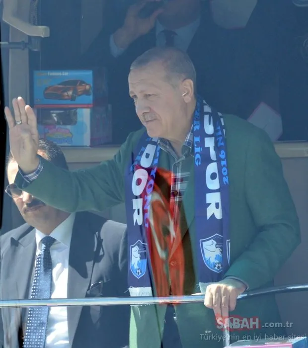 Cumhurbaşkanı Erdoğan, Erzurum'da böyle karşılandı