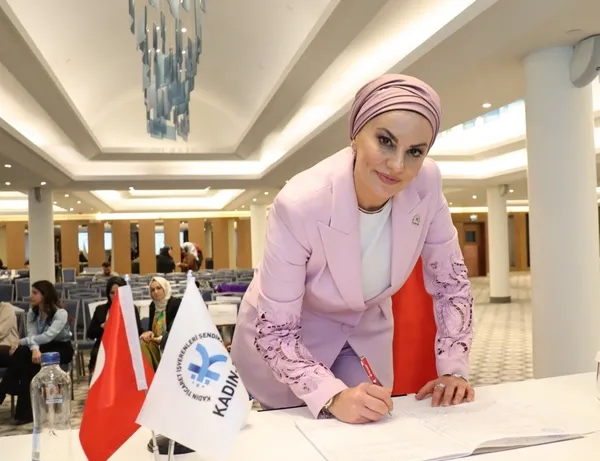 kadin-ticaret-isverenleri-sendikasi-kuruldu-1737985612190.jpg