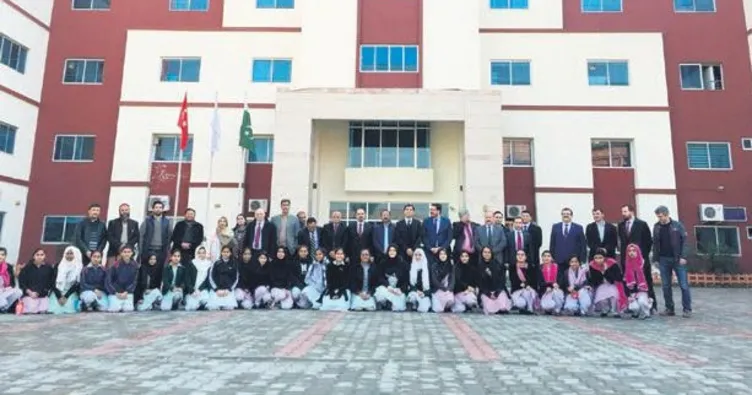 Maarif,104 ülkede 214 okula ulaştı