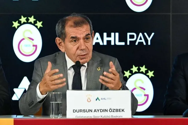 galatasaray-baskani-dursun-ozbek-hedefimiz-cifte-kupa-1745666333812.jpeg