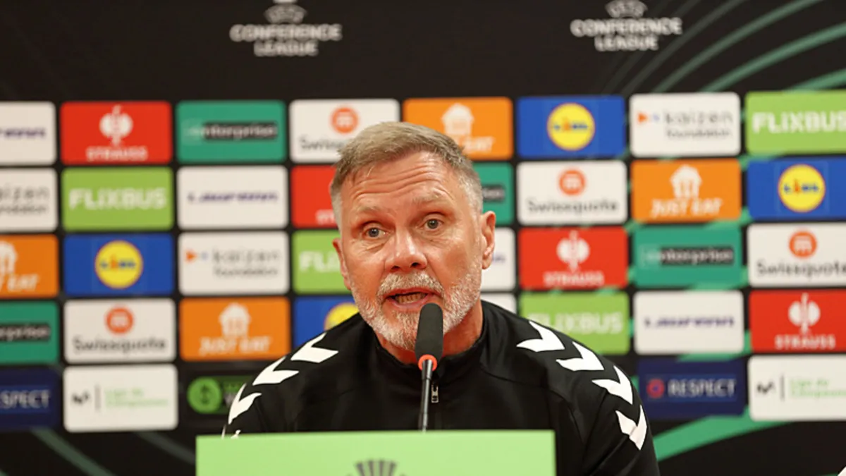 Thorsten Fink: Mümkünse ilk dakikalarda gol bulmaya çalışacağız! Thorsten Fink: Mümkünse ilk dakikalarda gol bulmaya çalışacağız!