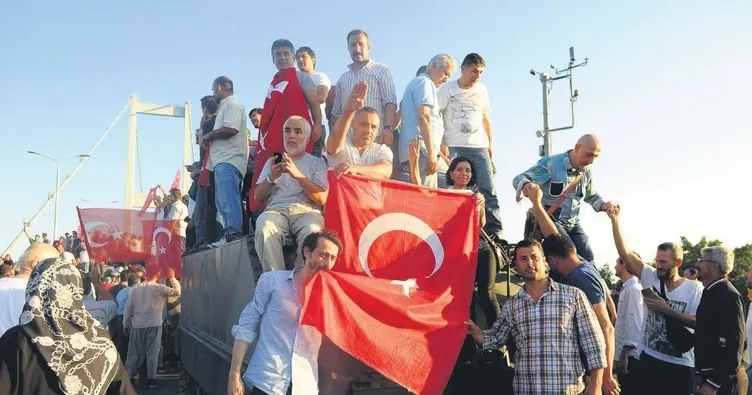 Asla diz çökmeyen bir milletiz