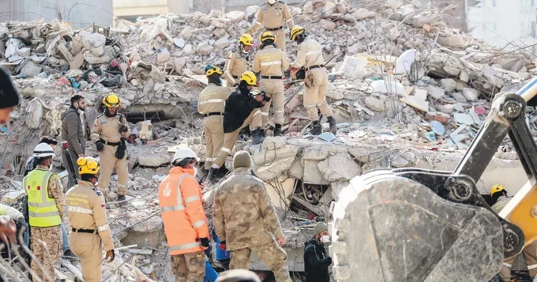 Devlerden büyük yardım