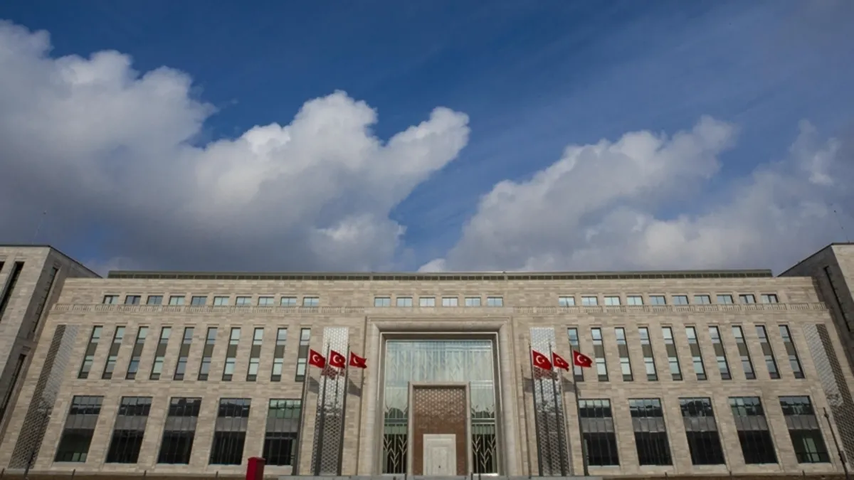 Milli İstihbarat Akademisi “ABD-İran Savaşı ve Türkiye başlıklı raporunu yayımladı: “Türkiye, savaş sürecinde önemli stratejik avantaj sağladı”