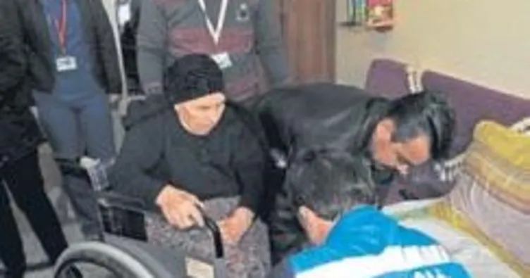 Çeşme’de hastalara evde bakım hizmeti Egeli Sabah Haberleri
