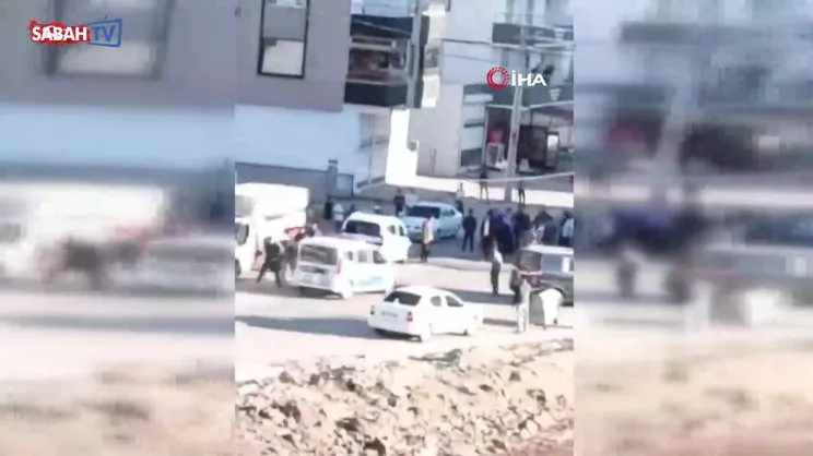 Şanlıurfa Siverek’te komşular arasındaki kavga kamerada... 11 yaralı!