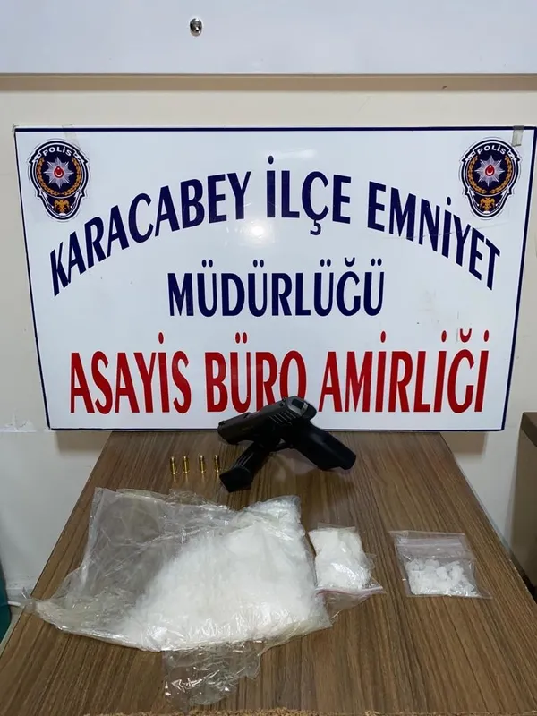 bursada-uyusturucu-operasyonu-28-gozalti-1702469829698.jpg