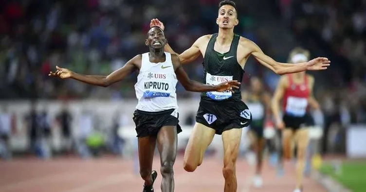 Conseslus Kipruto tek ayakkabı ile koşup kazandı
