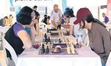 Beyoğlu Belediyesi’nden şehitler adına satranç turnuvası