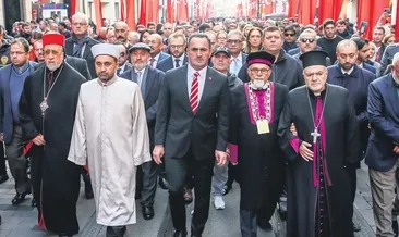 Teröre karşı barış ve birlik yürüyüşü