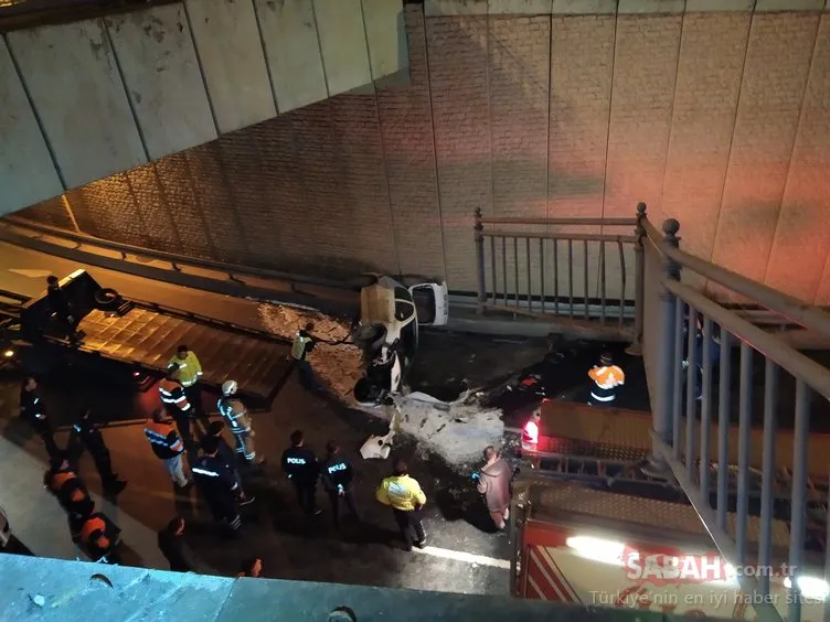 Kontrolden çıkan otomobil 10 metrelik köprüden uçtu
