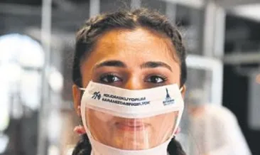 İşitme engelliler için şeffaf maske