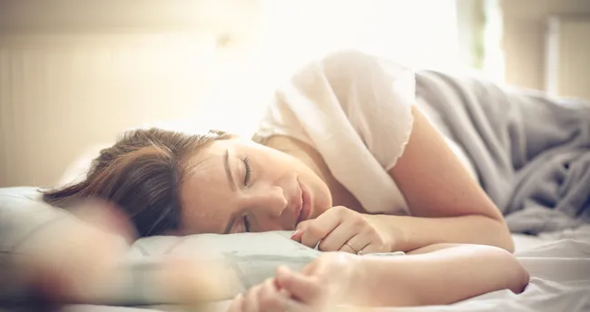 Rüyada İkiz Bebek Görmek Ne Anlama Gelir? Rüyada Yeni Doğmuş İkiz Kız