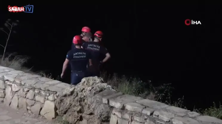 30 metrelik falezlerden düşen adam hayatını kaybetti | Video