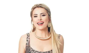 Şimdi Pembe Yalan zamanı