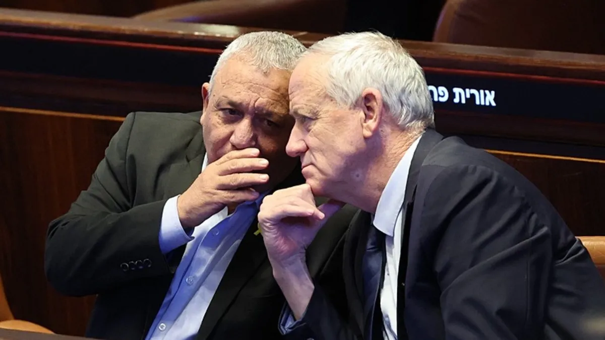 İsrail’de siyasi deprem! Eisenkot istifa etti İsrail’de siyasi deprem! Eisenkot istifa etti