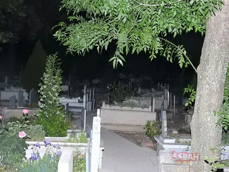 Çorum’da mezarlıkta ağlayan kızla ilgili flaş iddia! Mezarlıkta gazeteciler karartı görüp, polisi harekete geçirdi
