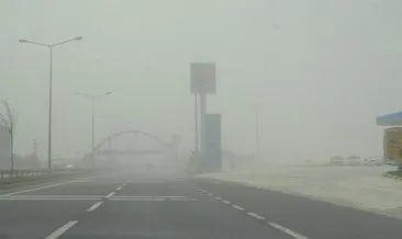 Aksaray-Adana karayolu trafiğe kapandı! Kum fırtınası etkili oluyor #adana