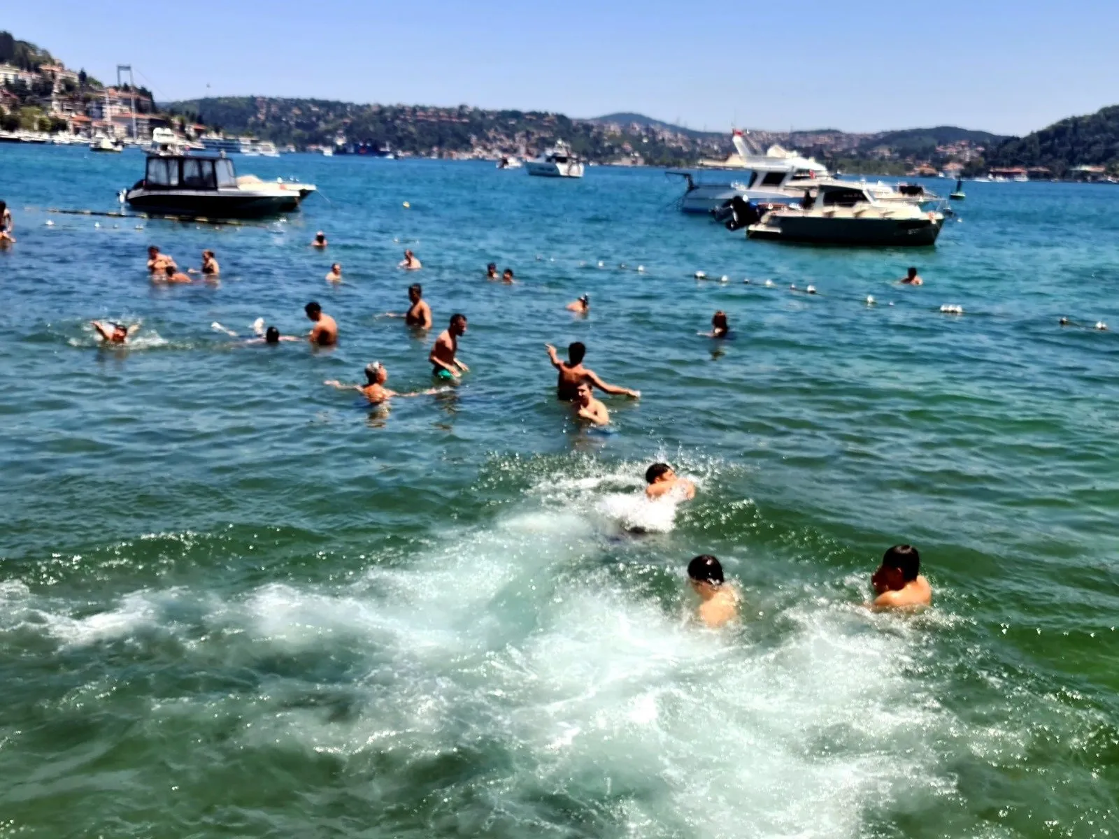İstanbul’da sıcak ve nemli hava bunalttı