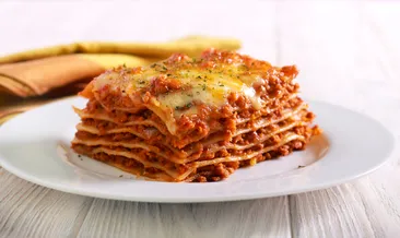 Akşam yemeğinin yıldızı: Lazanya tarifi