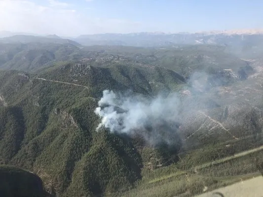 Antalya’daki yangında 10 hektarlık orman yandı