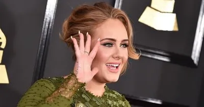 Ünlü şarkıcı Adele Sirt-food diyeti ile resmen eridi! Adele son hali ile ağızları açık bıraktı!