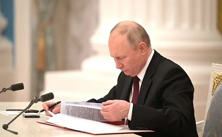 SON DAKİKA: Zelenski böyle meydan okudu! Putin’in kararına çok sert tepki; işte Rusya Ukrayna krizi ile ilgili son gelişmeler...