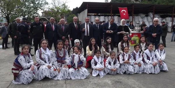 hayrat-cay-sezonuna-festival-ile-girdi-1779375454941.jpg