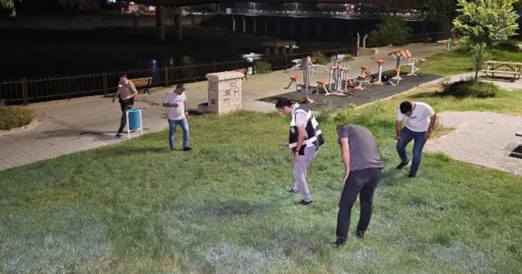 Parkta silahlı saldırı: 2 yaralaı