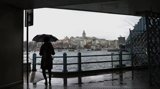 son-dakika-meteoroloji-uyardi-37-ilde-saganak-ve-soguk-alarmi-istanbul-ve-ankara-icin-o-tarihler-kritik-1762760833519.jpg