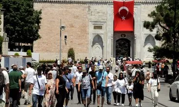 İstanbul 10 milyon turist sayısıyla son 10 yılın rekorunu kırdı
