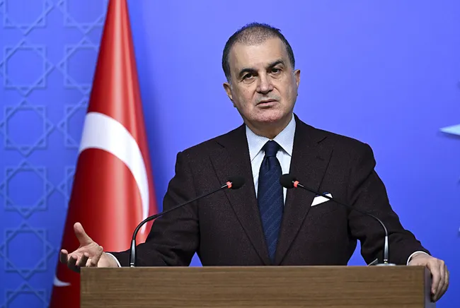 ak-parti-sozcusu-celik-bir-ulkede-iki-ordu-ic-savas-cikarir-1766416165748.jpeg AK Parti Sözcüsü Çelik'ten Suriye açıklaması: Bir ülkede iki ordu iç savaş çıkarır