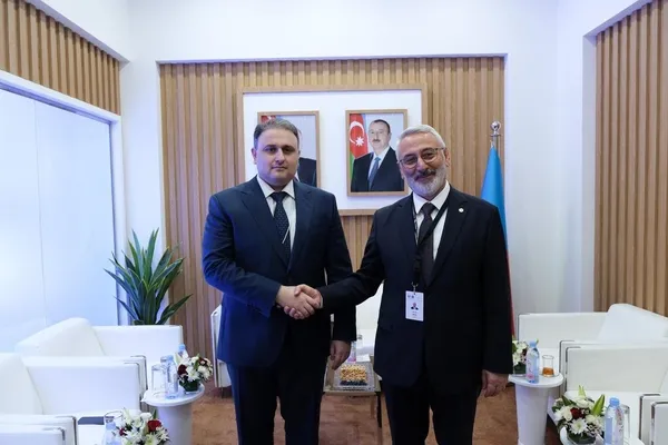 mke-ve-azerbaycan-savunma-sanayii-bakanligi-arasinda-stratejik-gorusme-1739994299033.jpg