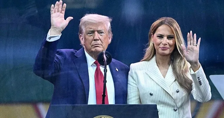 Trump, tartışmalara neden olan Washington DC’deki askeri geçit törenine katıldı