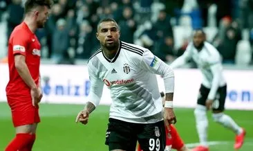 Boateng görüşme odasına!