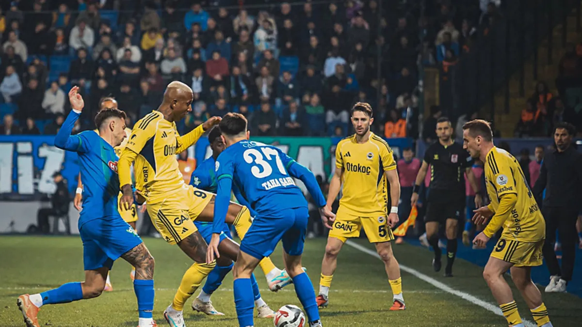 CANLI | Süper Lig’de Fenerbahçe - Rizespor maçı!